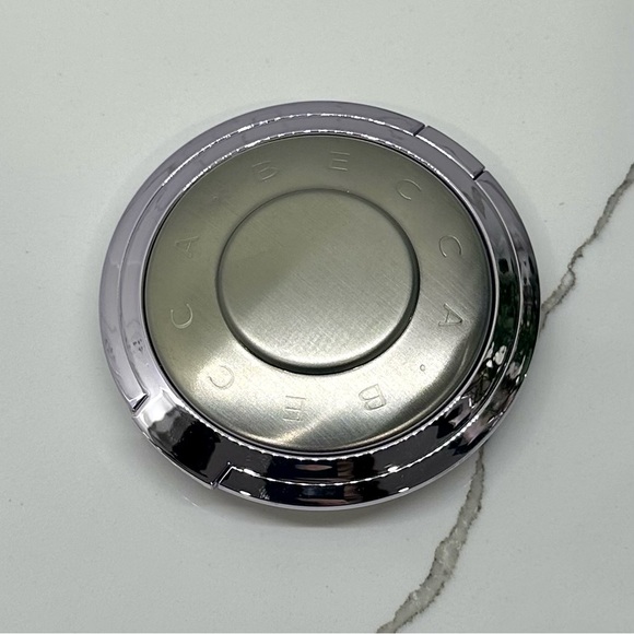 Becca Shimmering Skin Perfector Prismatic Amethyst Pressed Highlighter - Picture 5 of 11